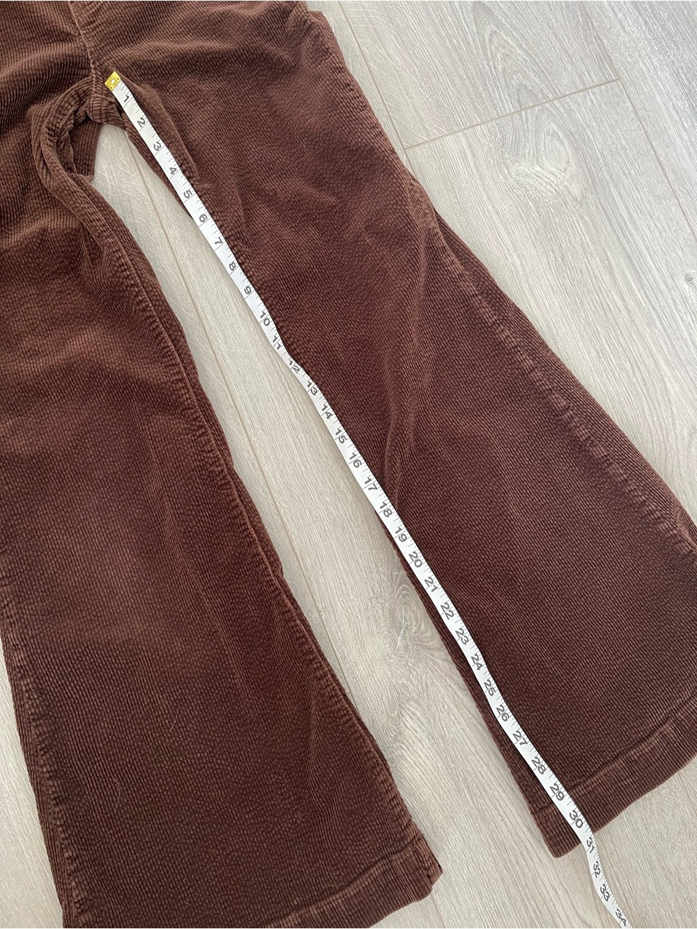 ROLLA’S Eastcoast Flare Corduroy Pants - Picture 11 of 11